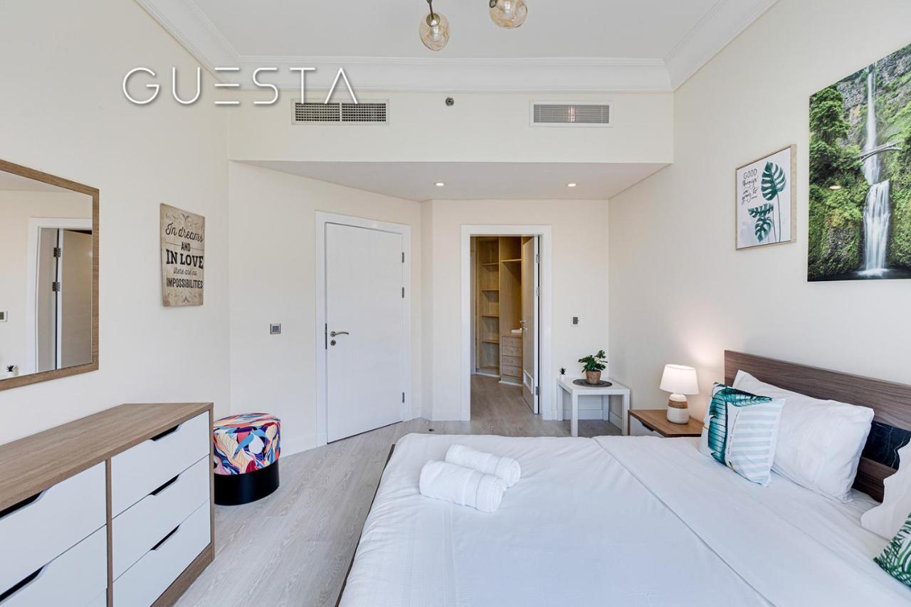 Apartment Shoreline The Palm, Free & Pool Access *