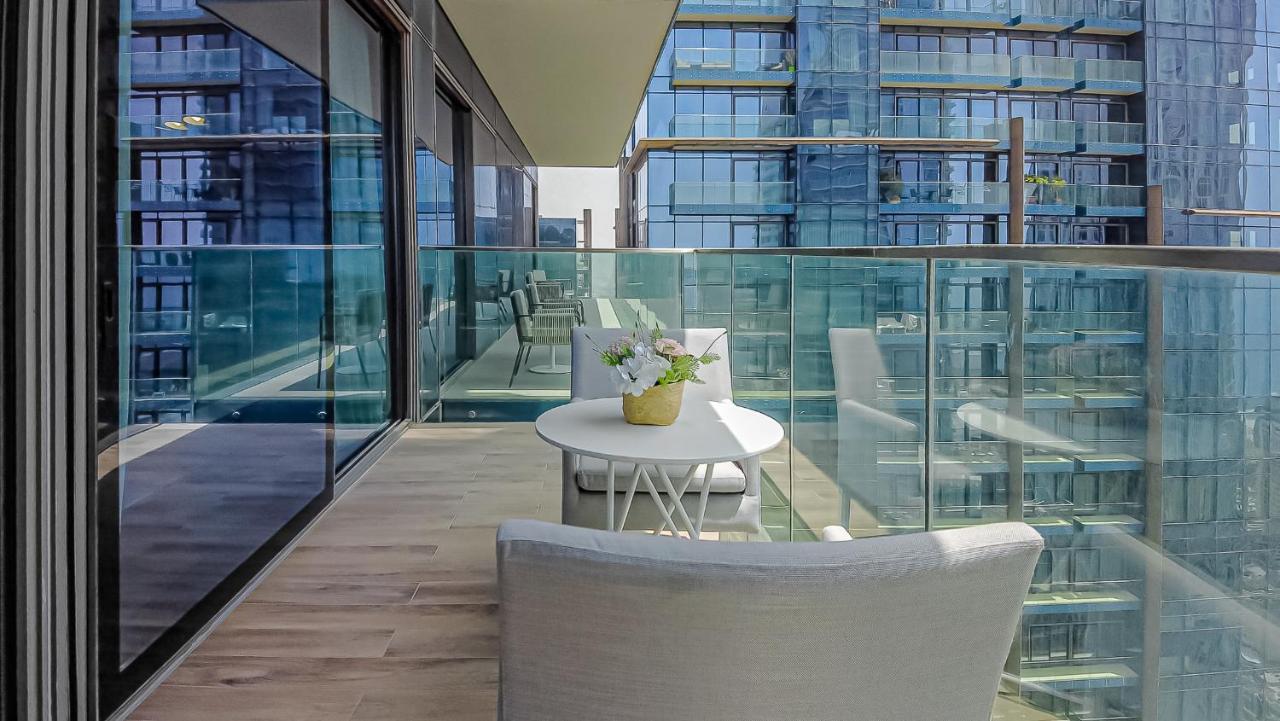 Dashing 1br With Full Marina Waterfront View Apartment Dubai