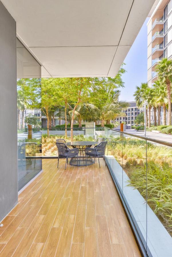 Elegant 2+ 1 Bedroom With Fantastic Views Of Ain Apartment *