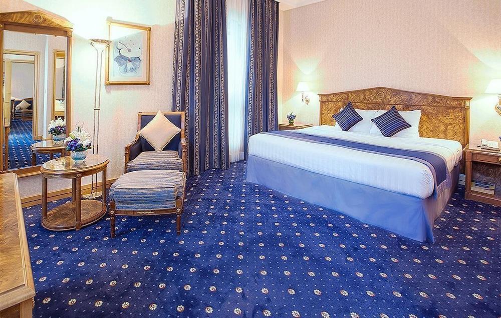 Capitol Jumeirah 4*