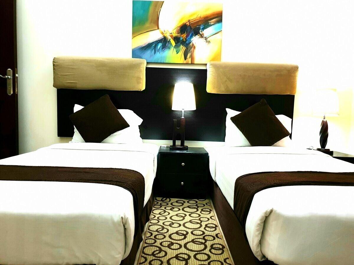 Fortune Classic Apartment, Airport ,near Dafza Metro Station Dubai