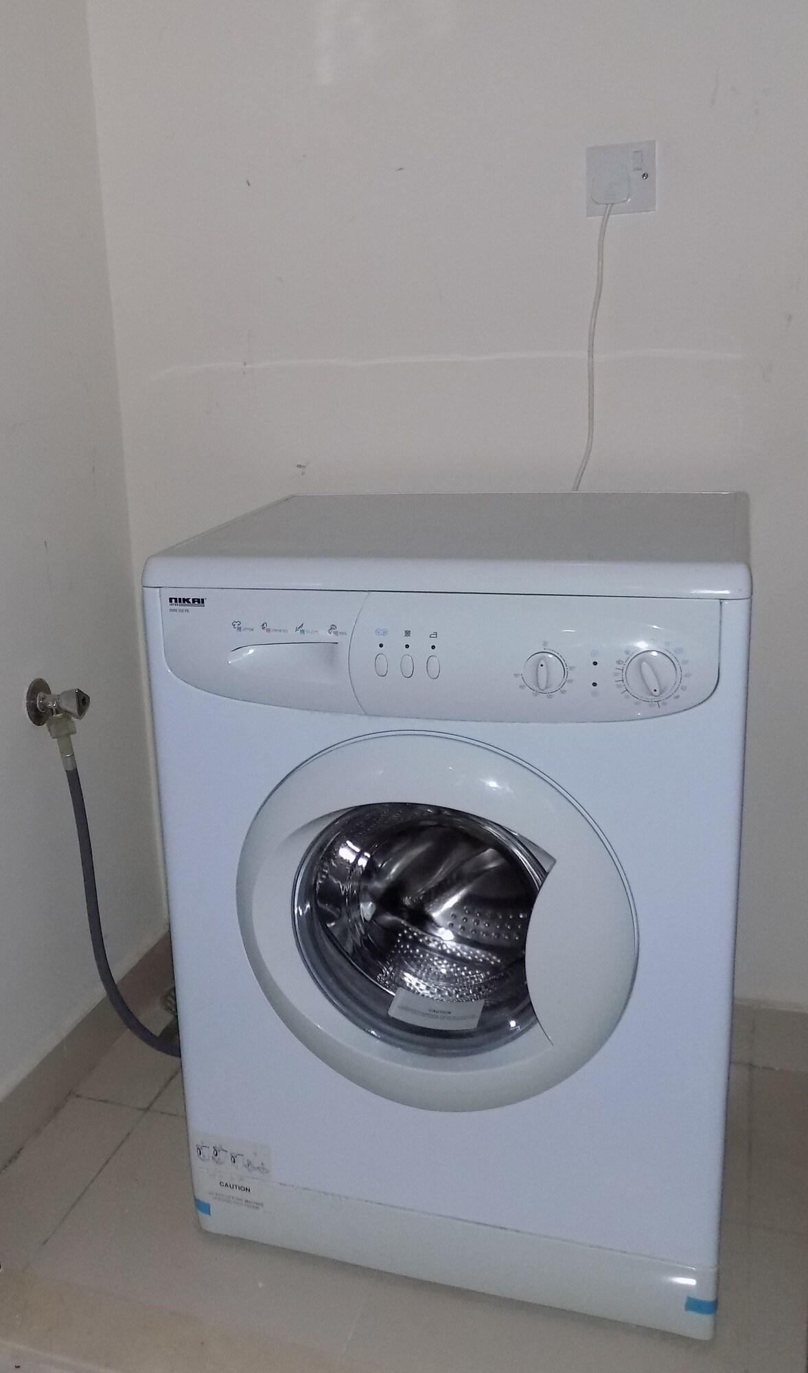 Fortune Classic Apartment, Airport ,near Dafza Metro Station Aparthotel