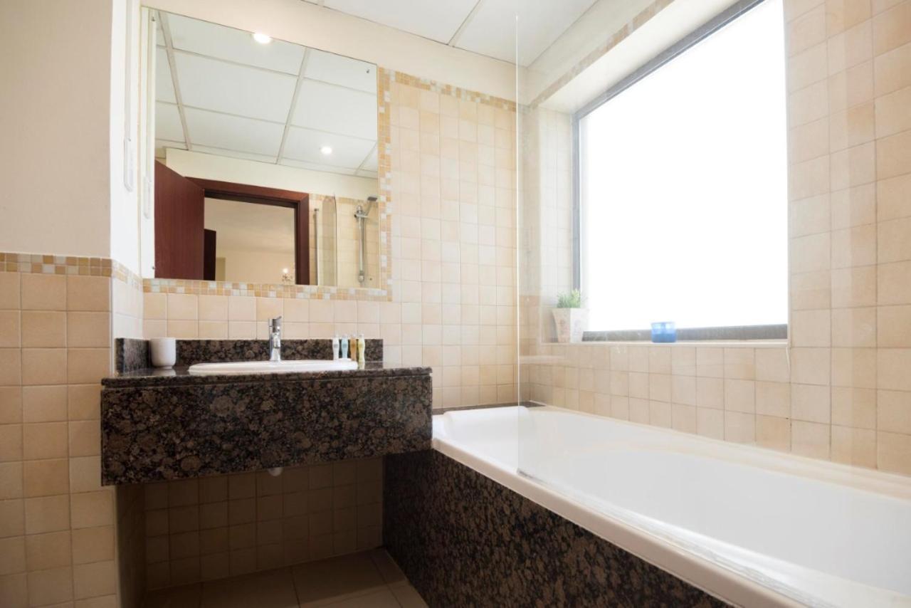 Apartment Jumeirah Beach Apt *