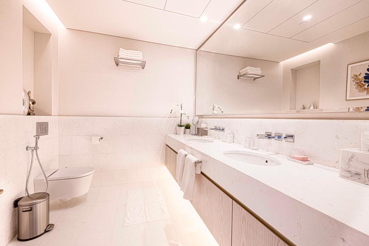 Apartment The Palm Tower By Platinium