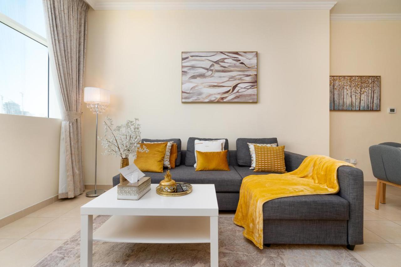 Apartment Spacious 2 Beds 5 Min Walk From Mall With Brand New Gym And Rooftop Swimming Pool Dubai