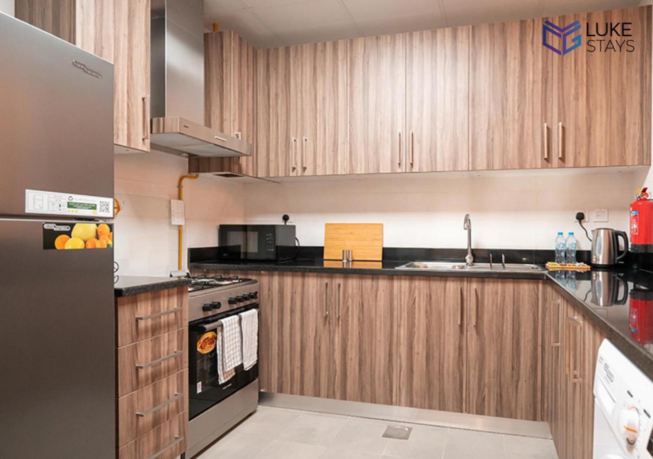 Apartment 1 Bed Apt With Wifi Pool Nr Mall Burj Khalifa