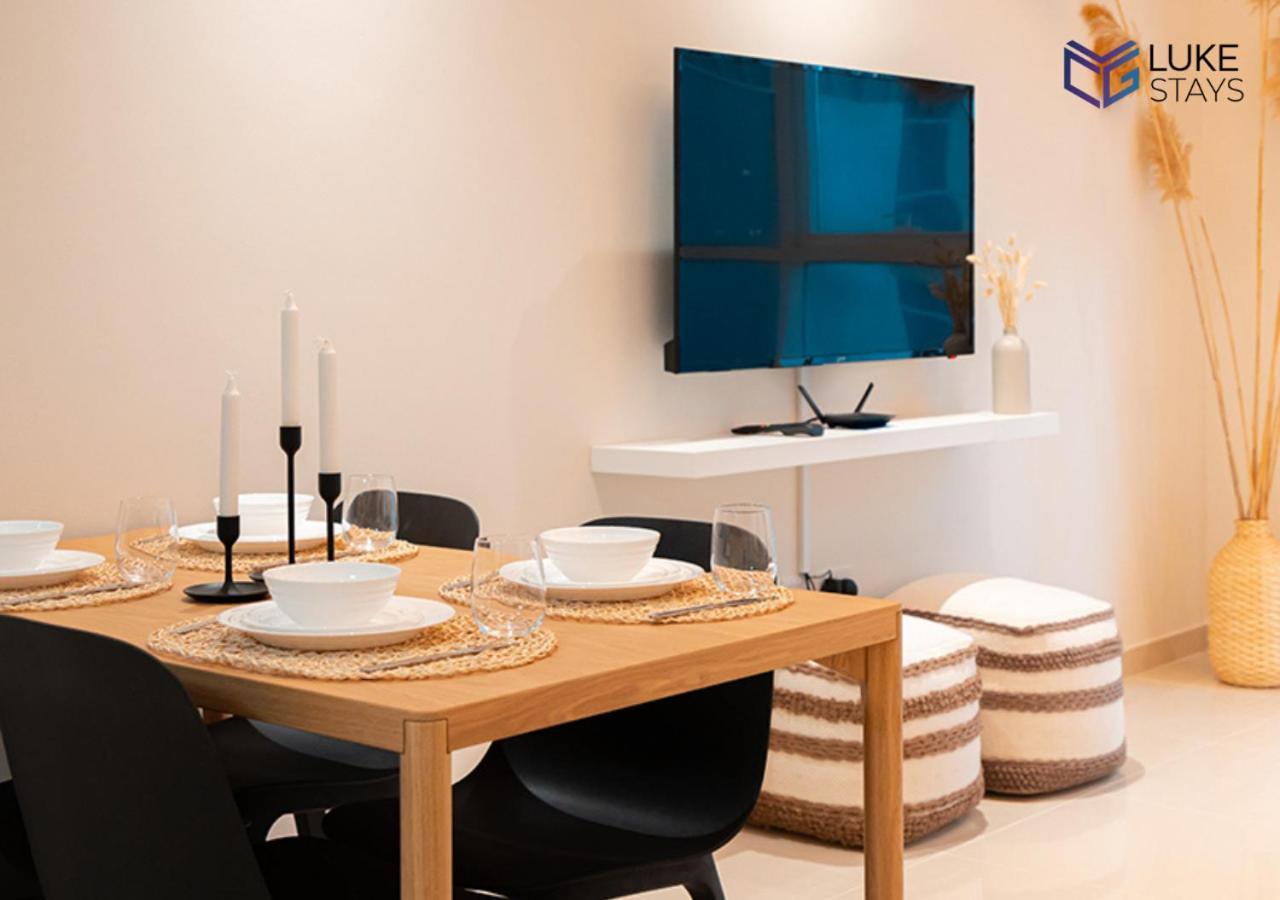 Apartment 1 Bed Apt With Wifi Pool Nr Mall Burj Khalifa