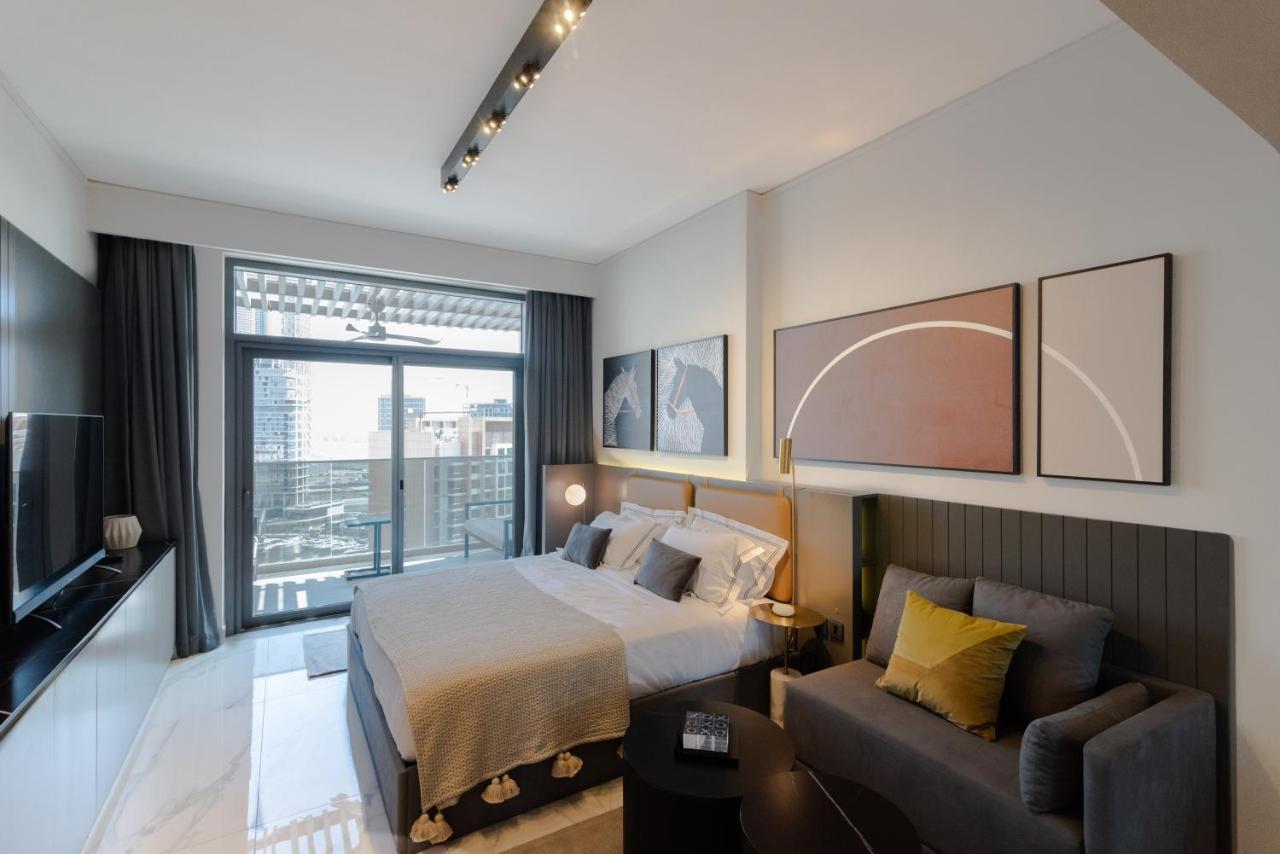 Superb Canal View Studio - Grandeur Homes Apartment Dubai