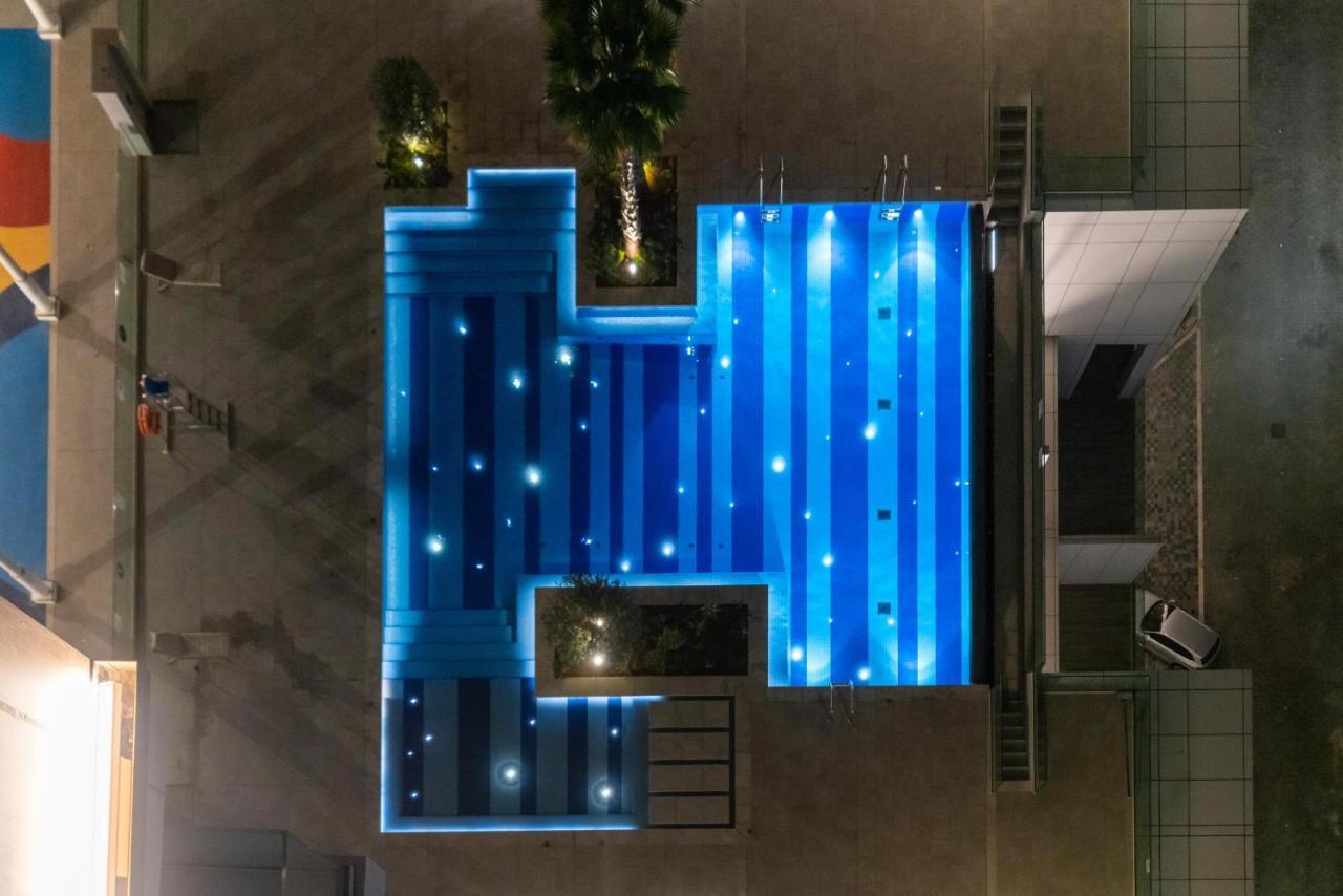 Ultimate - 3 Beds - Scenic Panoramic Views - Right At Metro Station - 5-10min To Sea, Burj Khalifa, Old Town, Downtown - 15min From Airport Apartment Dubai