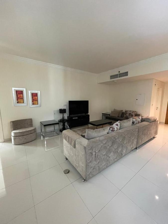 Ambassador Capital Bay- Discount Available Apartment