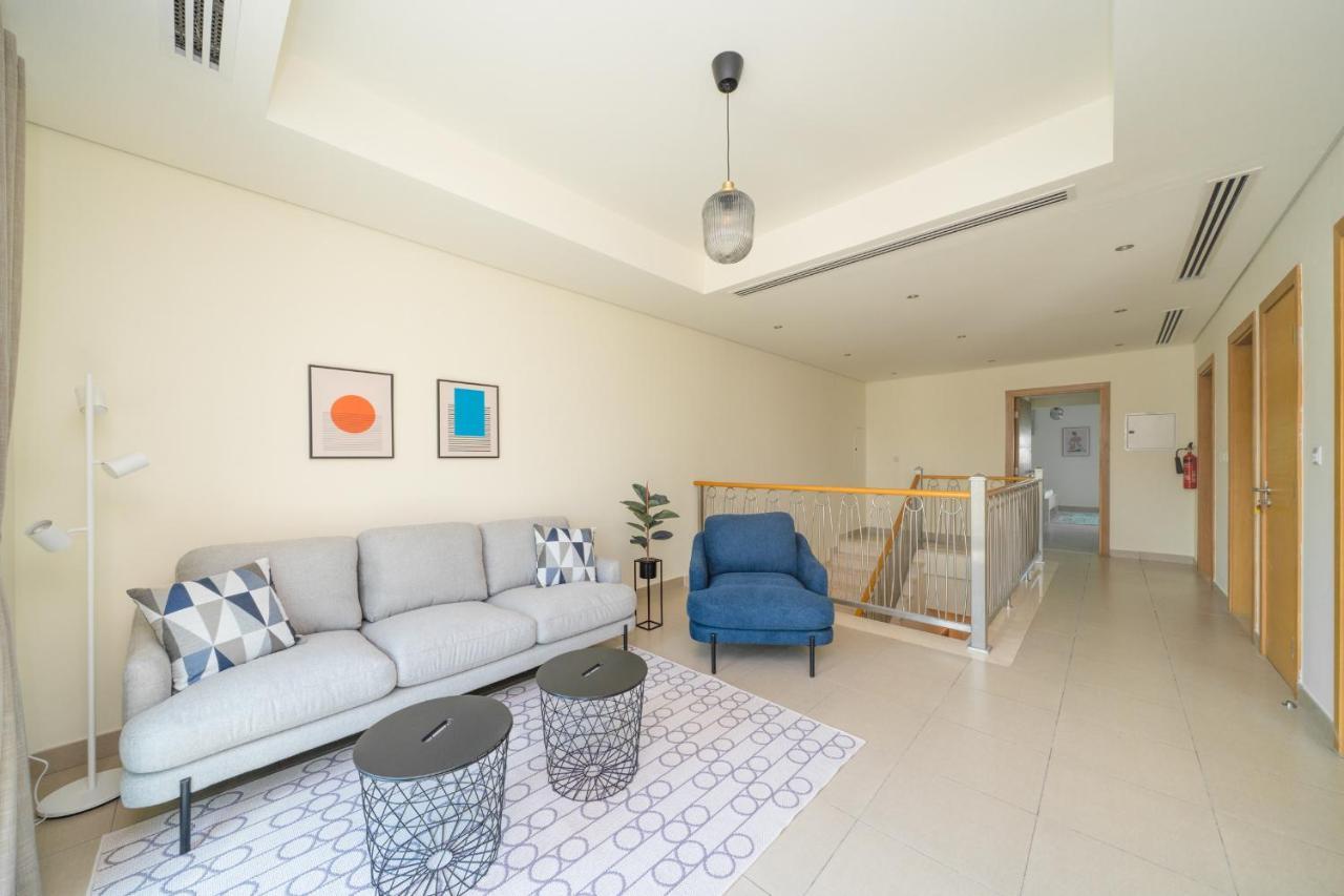 Alh Vacay - Al Furjan Quortaj 3br * Dubai