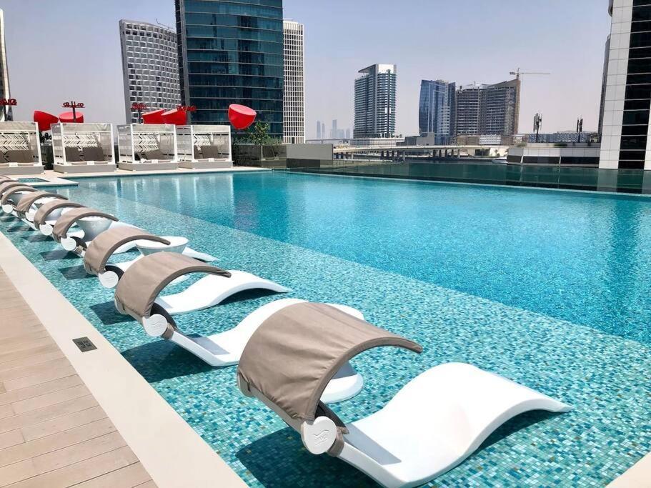 Apartment Urban King Bed With Burj Khalifa View & Mall