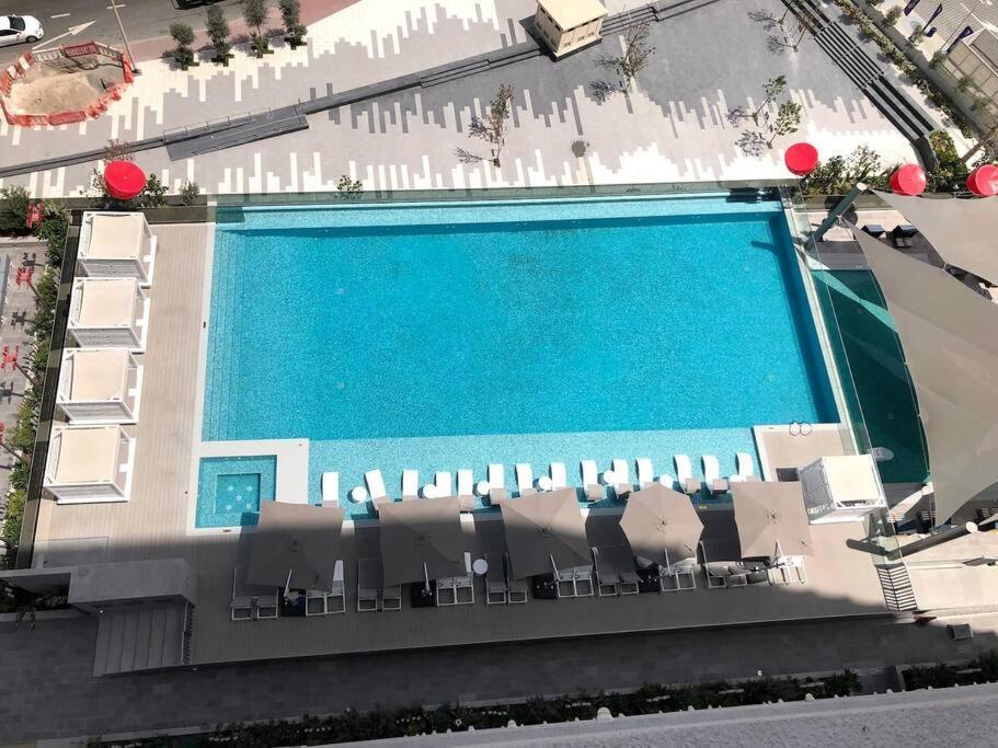 Apartment Urban King Bed With Burj Khalifa View & Mall *
