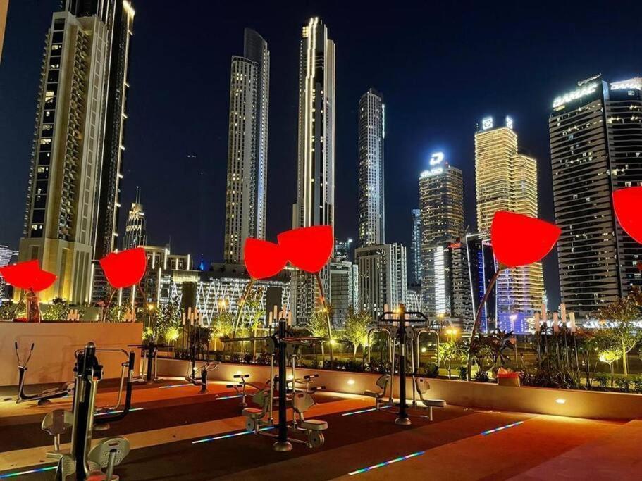 Apartment Urban King Bed With Burj Khalifa View & Mall *