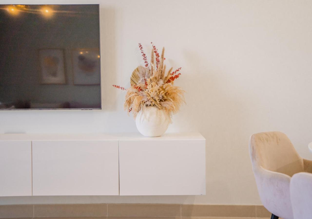 Apartment Nasma Luxury - Bellevue Tower 1