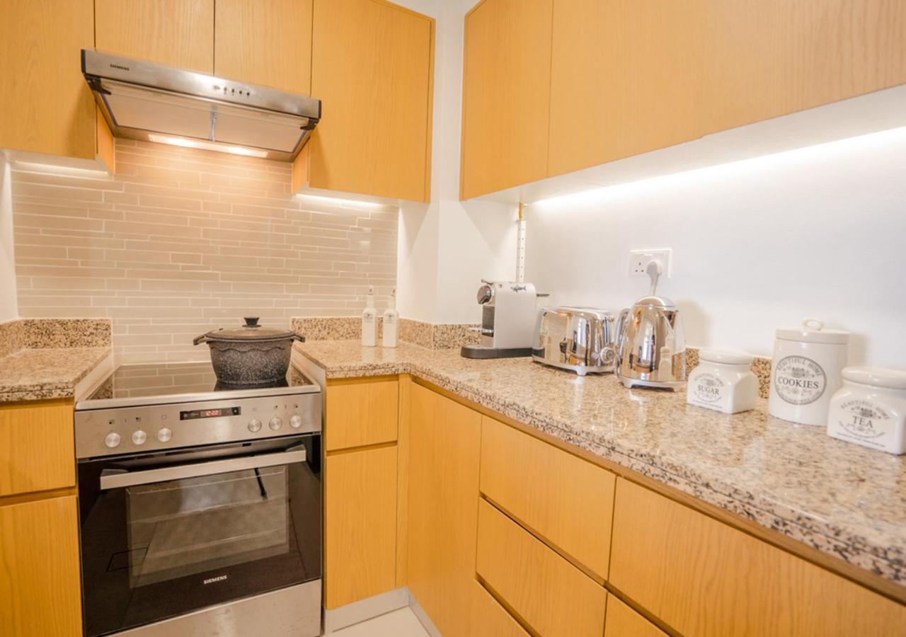 Apartment Nasma Luxury - Bellevue Tower 1 *