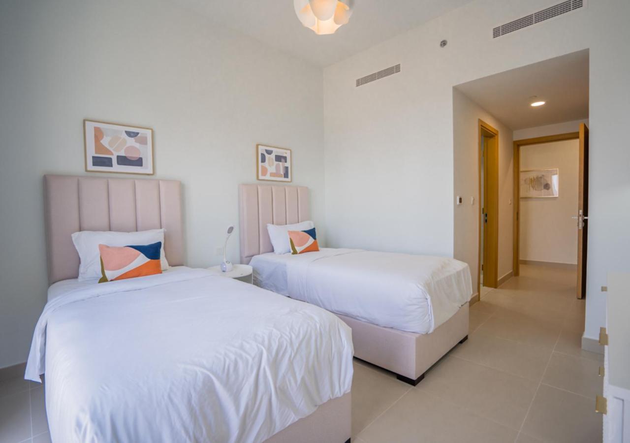 Apartment Nasma Luxury - Bellevue Tower 1 *