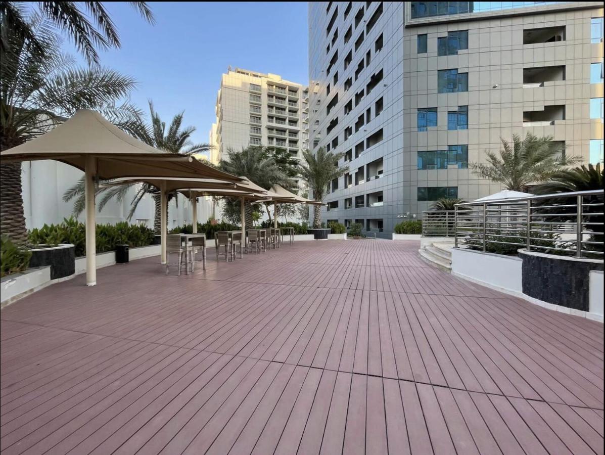 Apartment Ambassador Capital Bay- Discount Available *