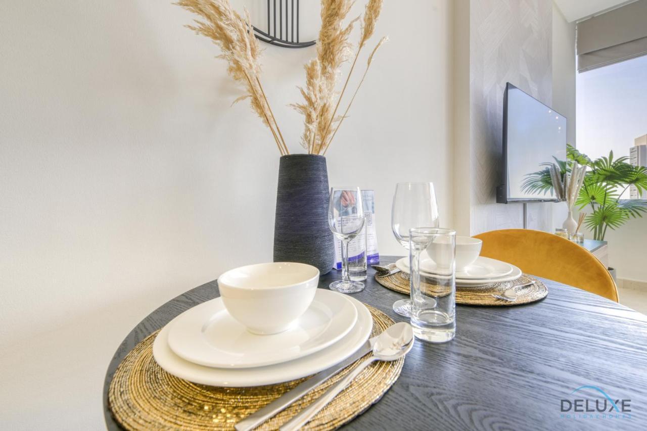 Affordable Luxury Modern 1br With Pool & Balcony By Deluxe Homes Dubai