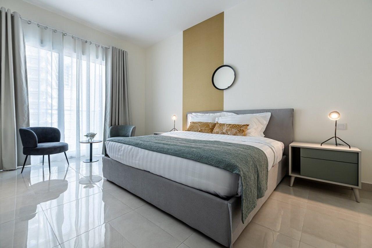 Unlock Metropolis Business Bay Apartment