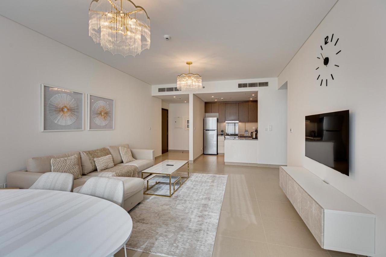 Sea View 2bd In New 52 42 Tower Marina Apartment *