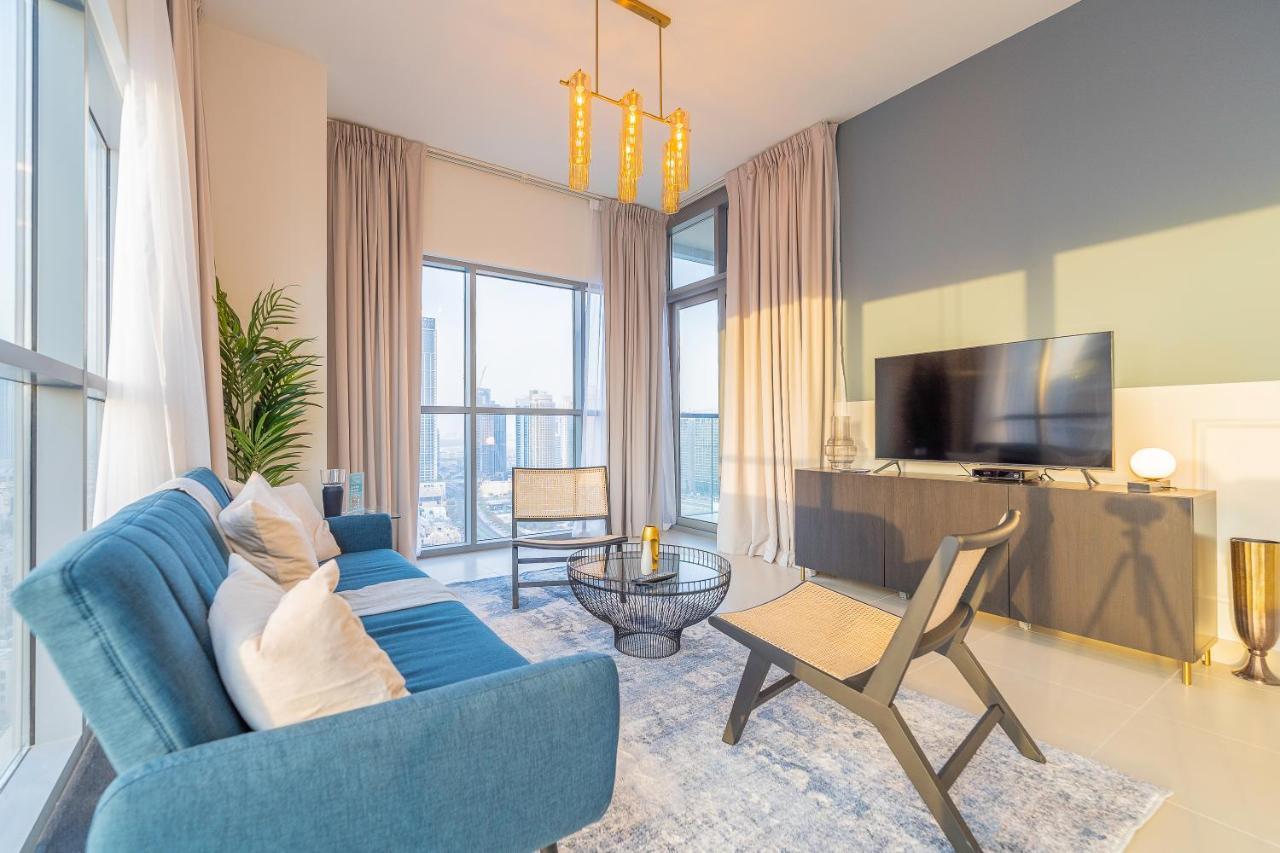 Spacious Art Deco With Burj & Canal Views * Dubai