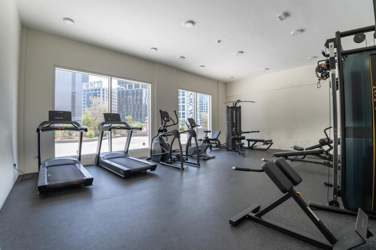 Luxury Business Bay Gym Pool Parking By Sojo