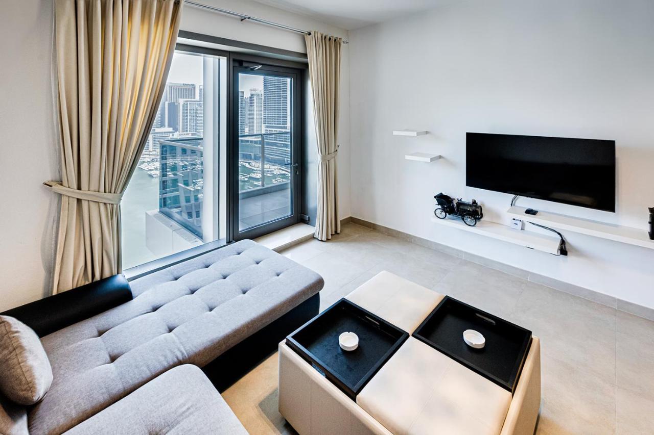 Sparkle Tower, Marina *