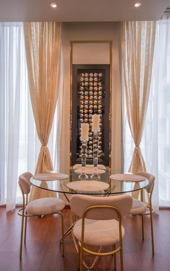 Apartment Luxurious 2br - Fully Upgraded - High-end Facilities *