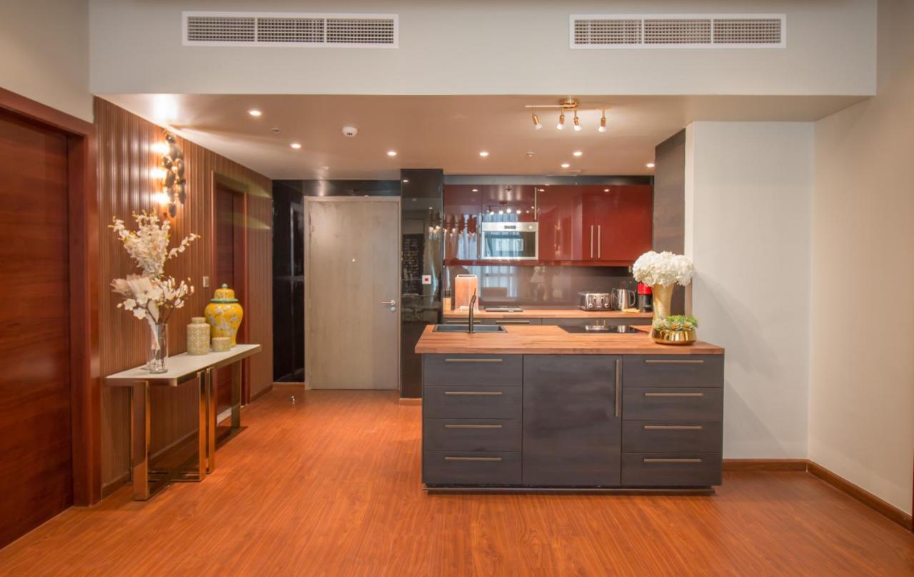 Luxurious 2br - Fully Upgraded - High-end Facilities Dubai
