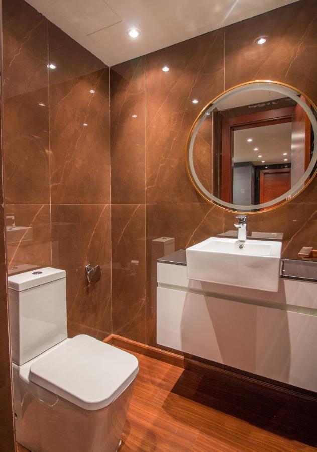 Luxurious 2br - Fully Upgraded - High-end Facilities Dubai