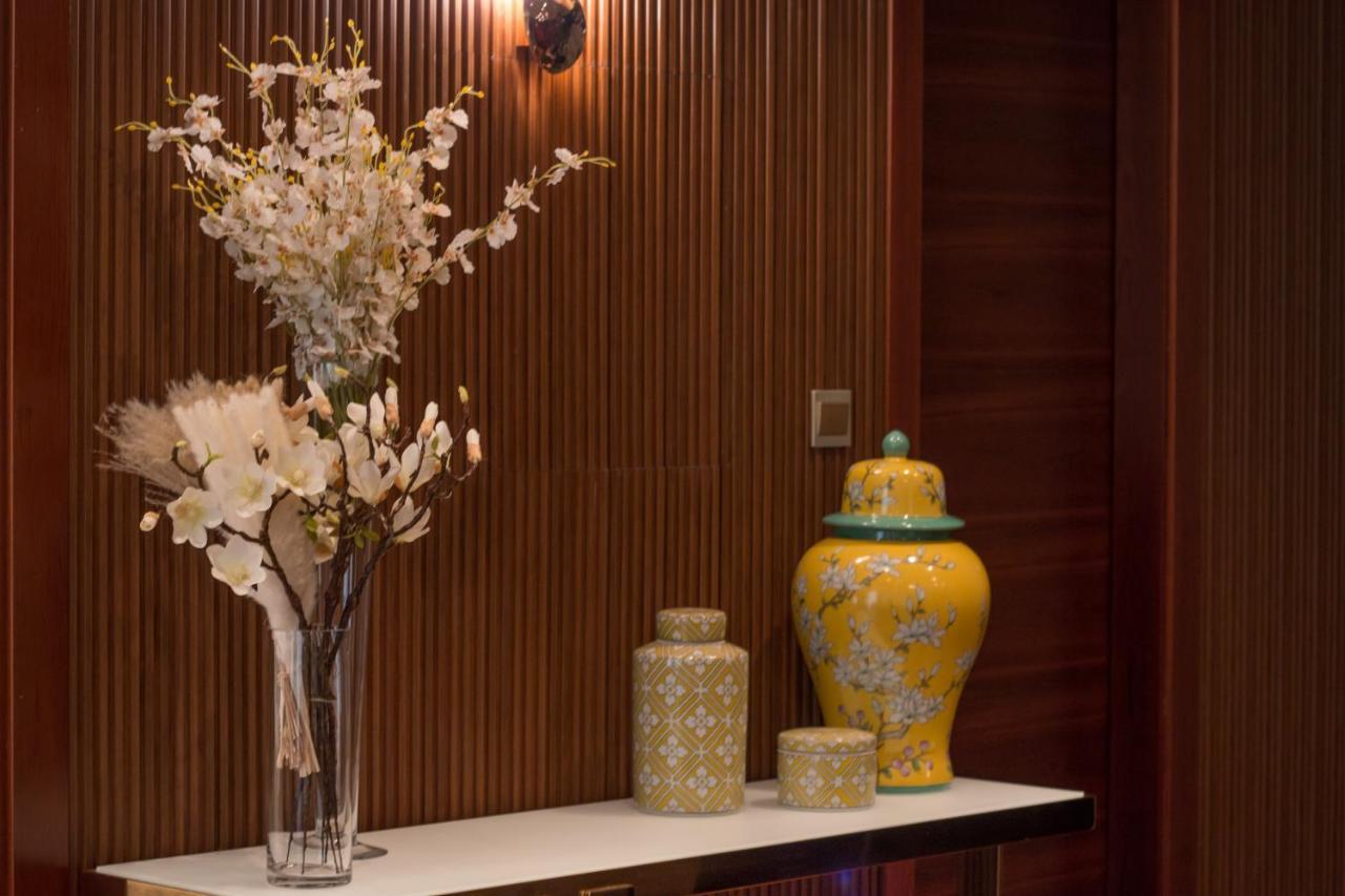 Luxurious 2br - Fully Upgraded - High-end Facilities Dubai