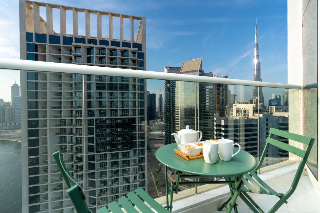 Vacay Lettings - Burj Khalifa & Canal View At Damac Prive