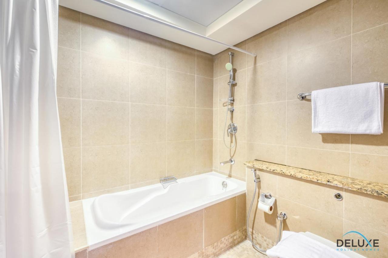 Apartment Great Rate Stylish 1br With Pool & Amenities By Deluxe Homes Dubai
