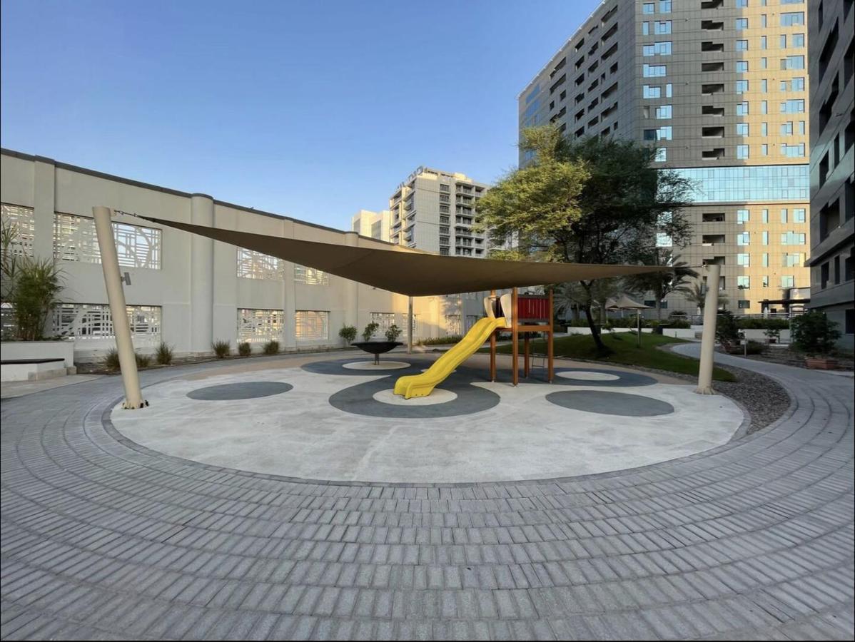 Apartment Ambassador Capital Bay- Discount Available