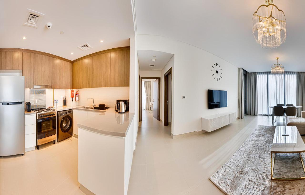 Apartment Sea View 2bd In New 52 42 Tower Marina Dubai