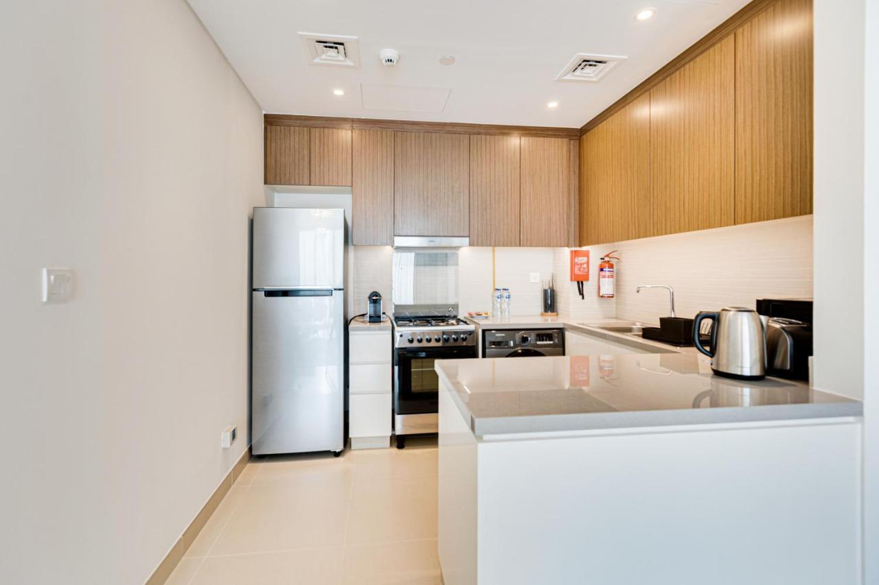 Apartment Sea View 2bd In New 52 42 Tower Marina Dubai