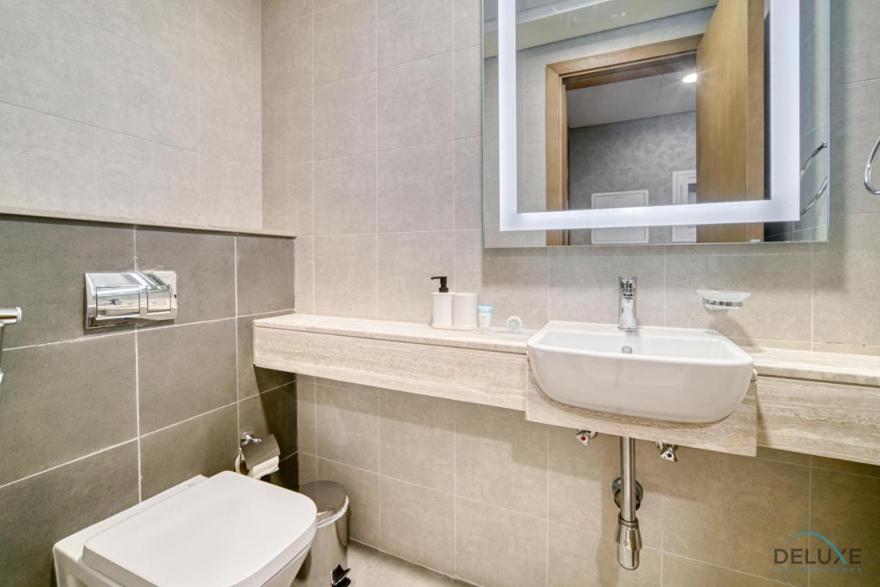 Graceful 1br At Azizi Aliyah Healthcare By Deluxe Homes *
