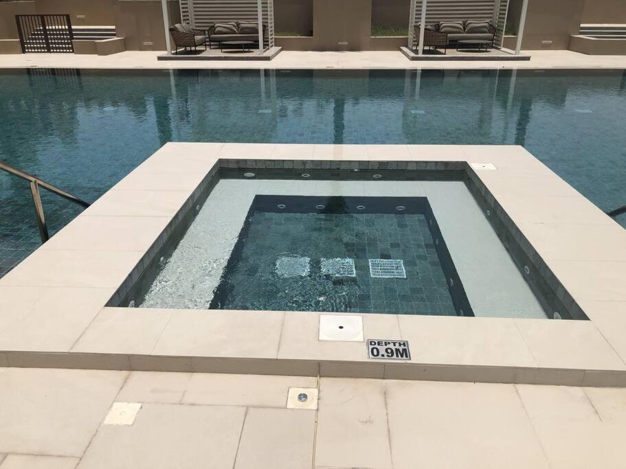 Ultimate / 2 Beds / Brand-new Madinat Jumeirah Luxury / Swimming Pool View Dubai