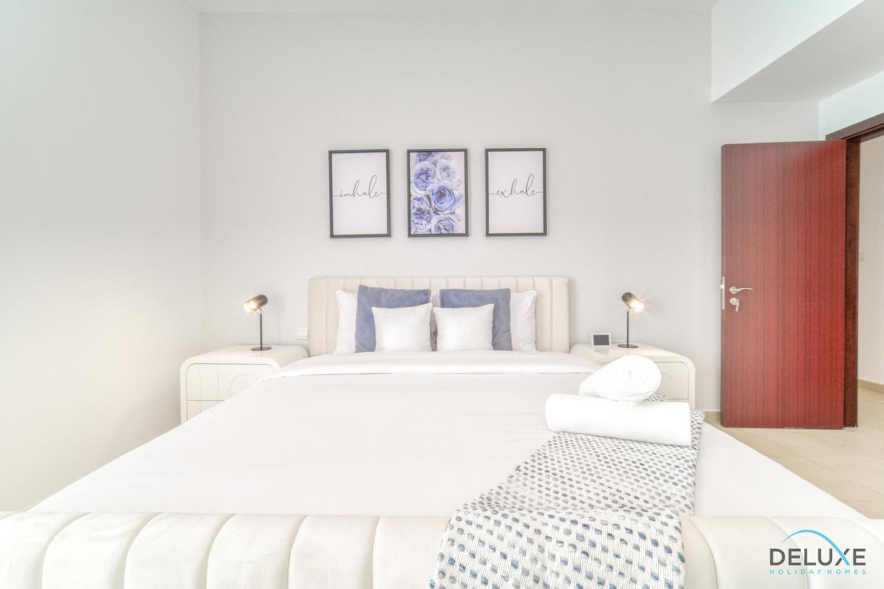 Impeccable 2br At Bahar 2 Jbr By Deluxe Homes Apartment *