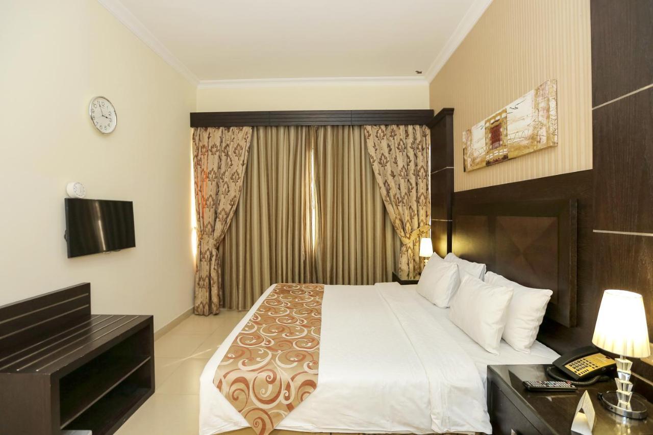 Ivory Grand Aparthotel