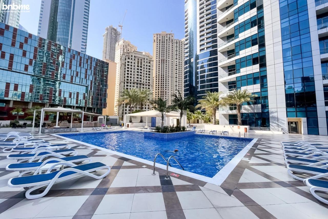 Bnbme - Bay Central Apartment Dubai