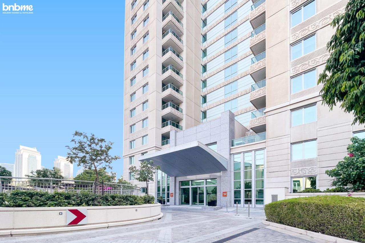 Apartment Dubai Marina 2Br Apt - Pool, Gym & Balcony