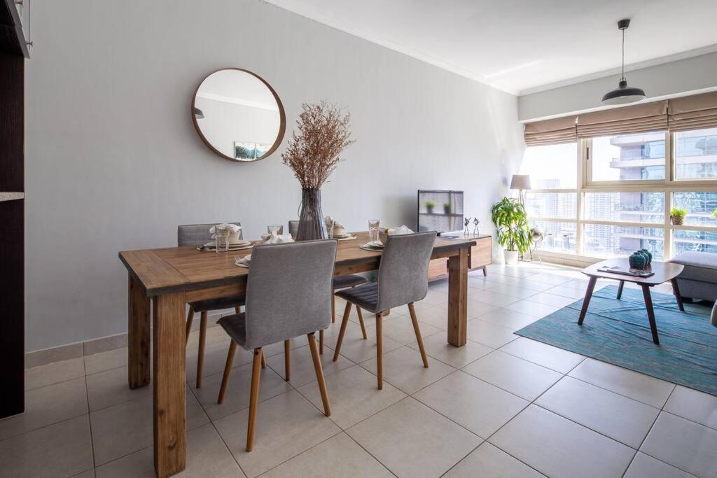 Apartment Frank Porter - Marina Quays