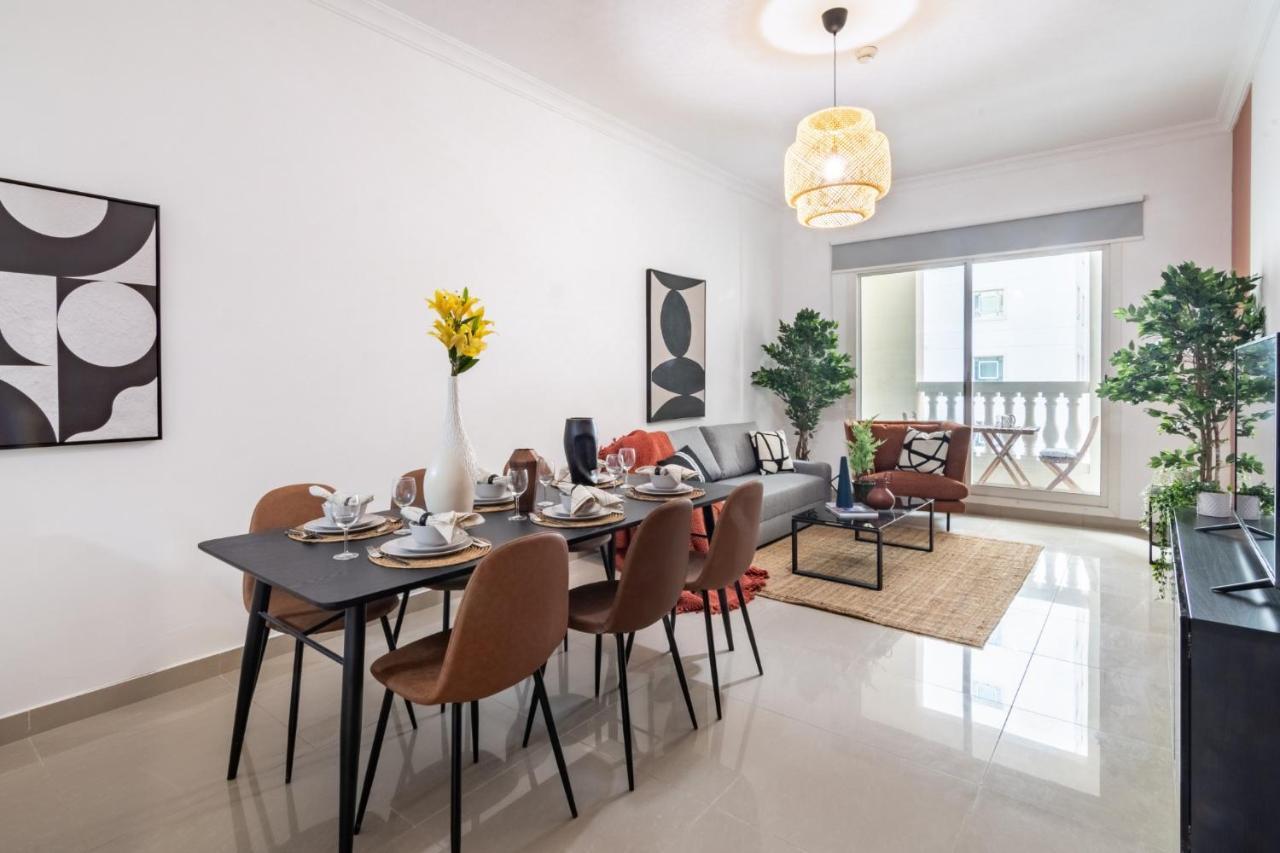 Apartment The Smart Concierge - Plaza Residences Dubai
