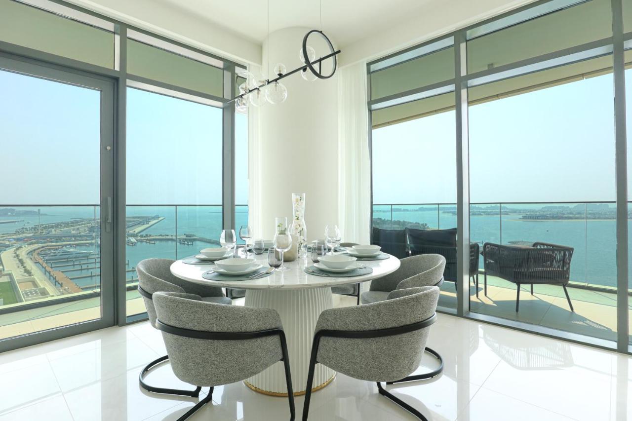 Higuests - Superlative With Private Access Apartment *