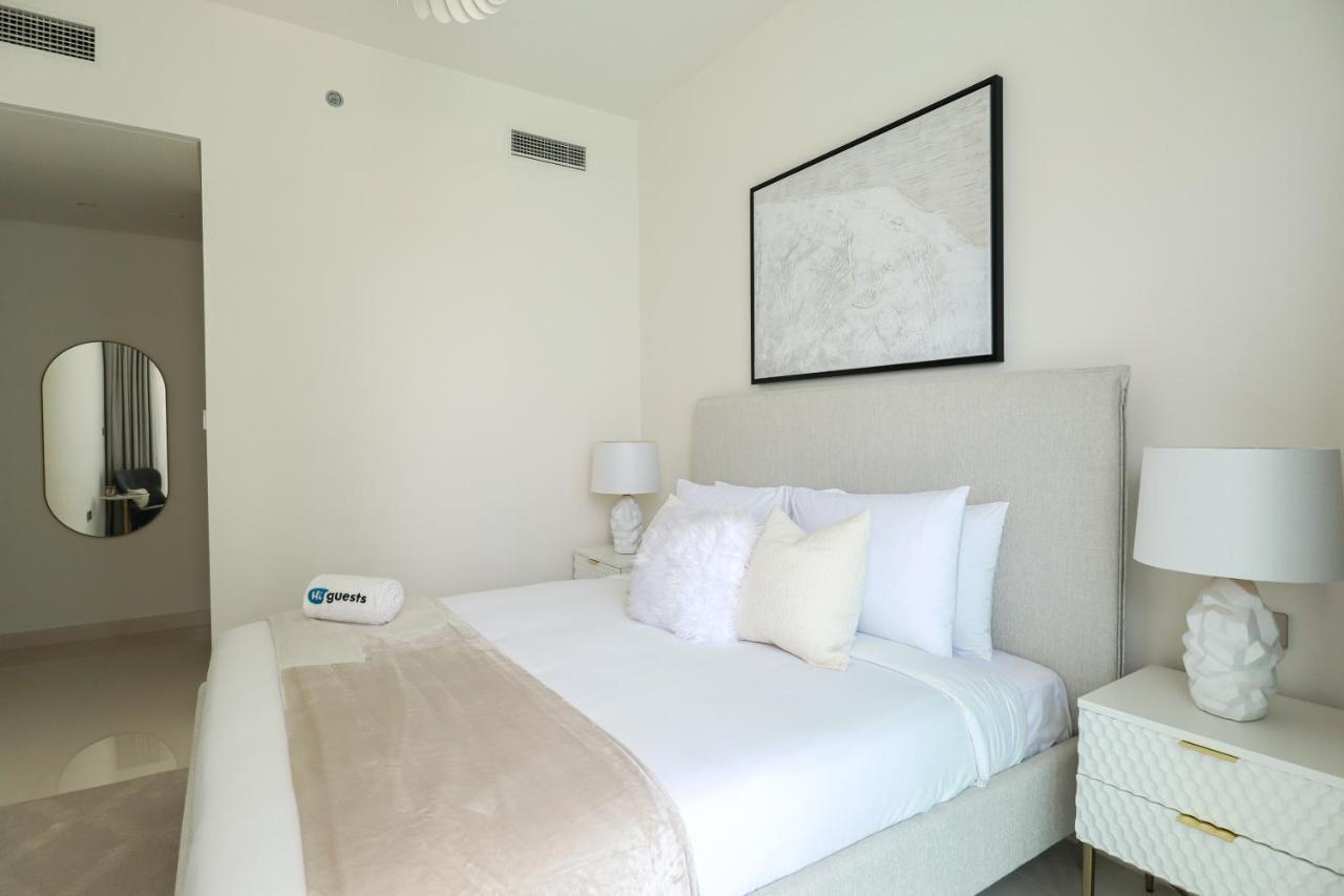 Apartment Higuests - Superlative With Private Access *