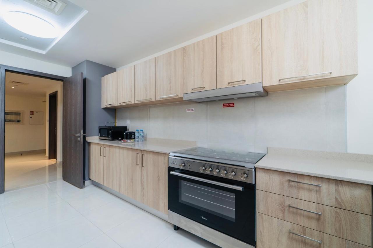 Apartment Luxury Business Bay Gym Pool Parking By Sojo *