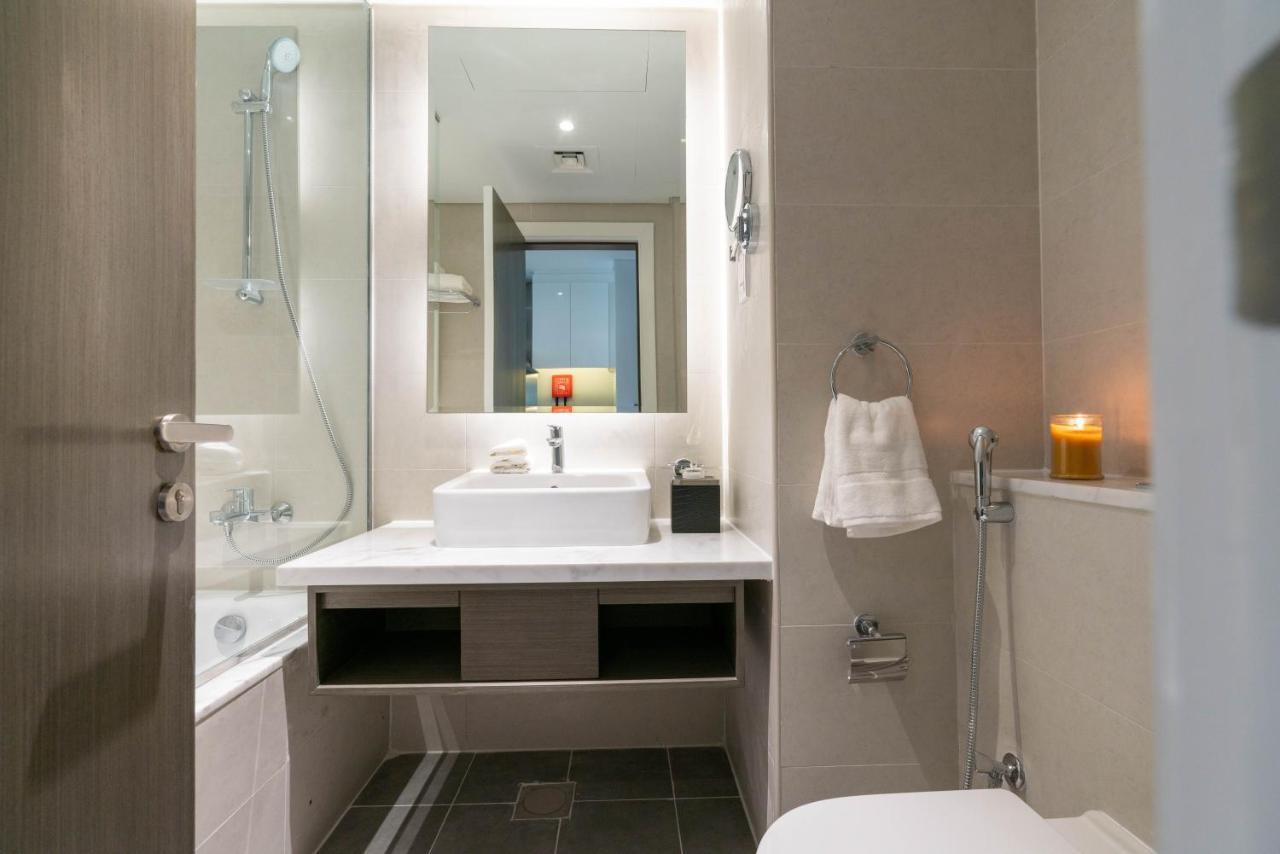 Vacay Lettings - Burj Khalifa & Canal View At Damac Prive Apartment