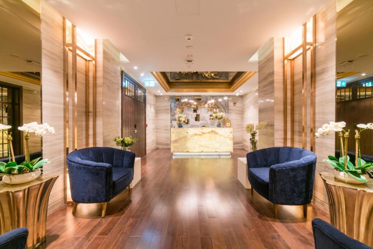 Vacay Lettings - Burj Khalifa & Canal View At Damac Prive Dubai